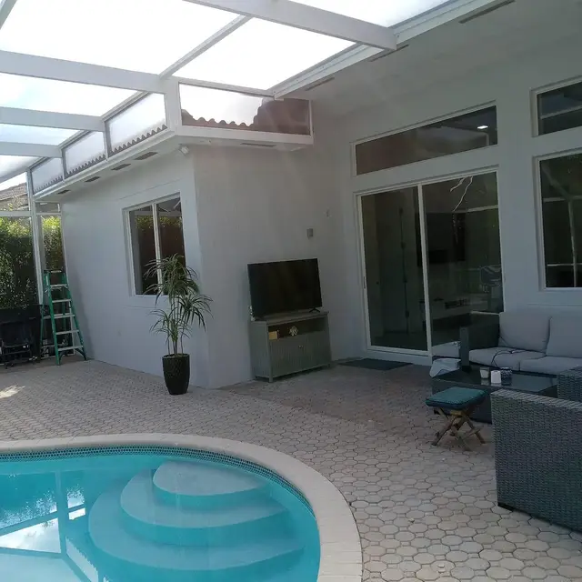 Screened patio and pool lanai construction